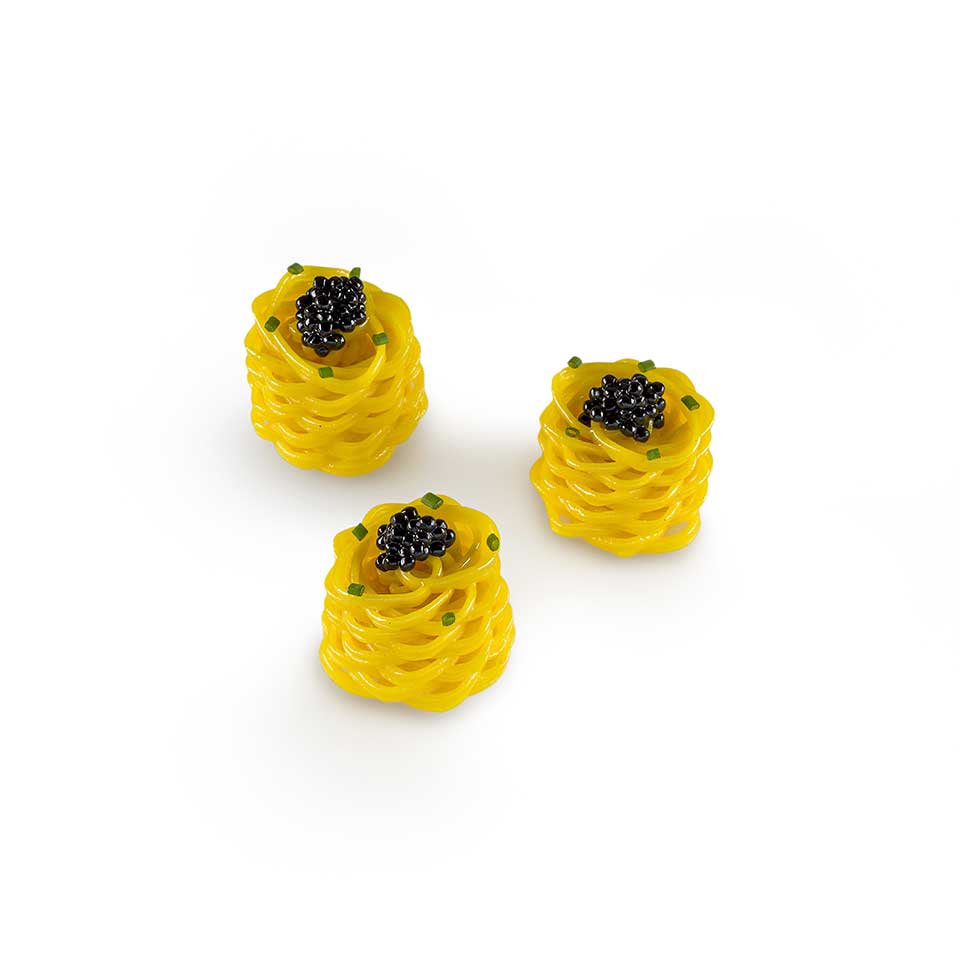 Spaghetto 3D allo zafferano con caviale